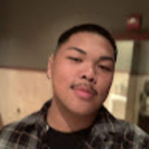 Meet your Posher, Danialle